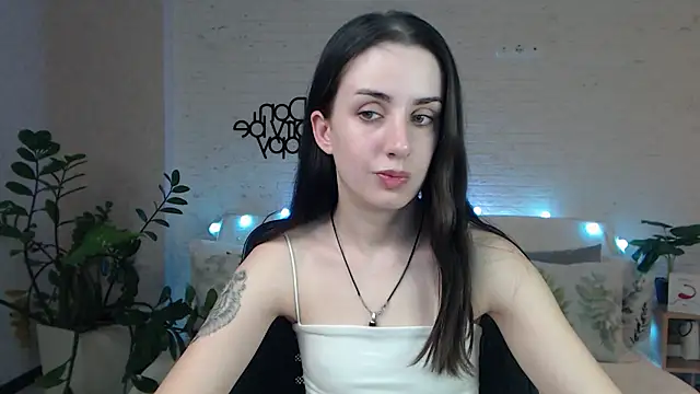 FranceskoJones online show from 03.10.25