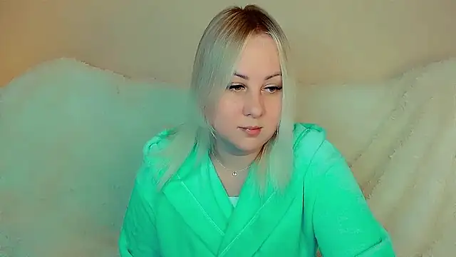 Snapshot of Givemetime_ chatting on 01.29.25 Givemetime online show from 01.29.25