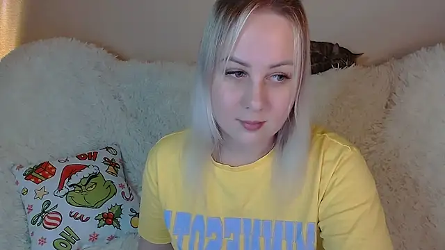 Snapshot of Givemetime_ chatting on 03.13.25 Givemetime online show from 03.13.25