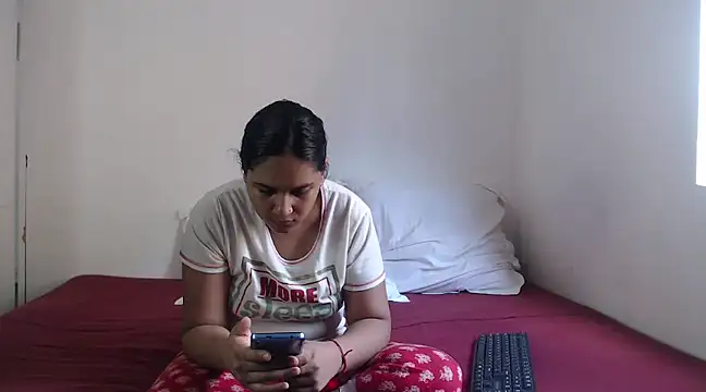 Indianbloom- online show from 12.10.24