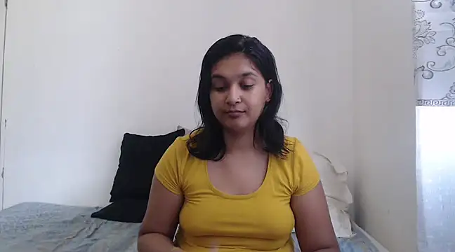 Indianbloom- online show from 12.26.24
