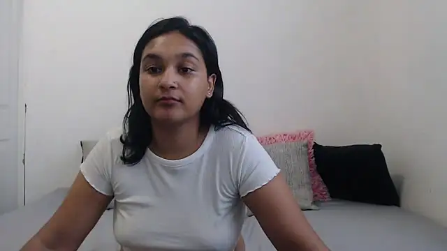 Indianbloom- online show from 12.30.24