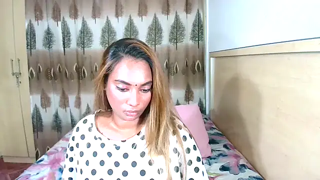 sexyindianchic online show from 02.15.25