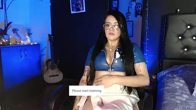 Snapshot of aprildoll chatting on 01.21.25 aprildoll online show from 01.21.25