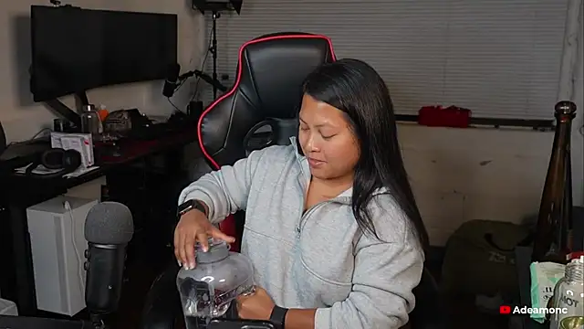 Bubbleliyah online show from 10.10.25