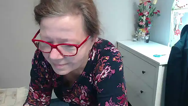 Adelewildx online show from 12.02.24