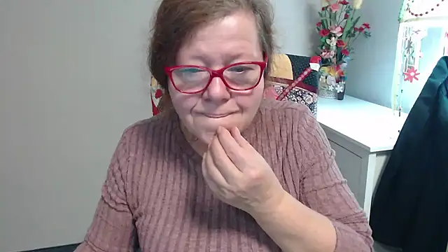 Adelewildx online show from 12.03.24