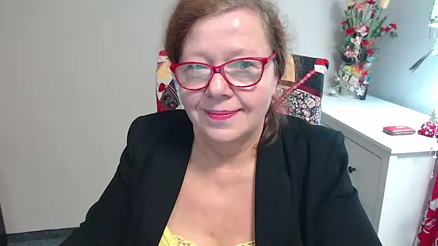 Adelewildx online show from 12.04.24