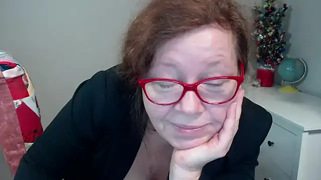 Adelewildx online show from 01.08.25