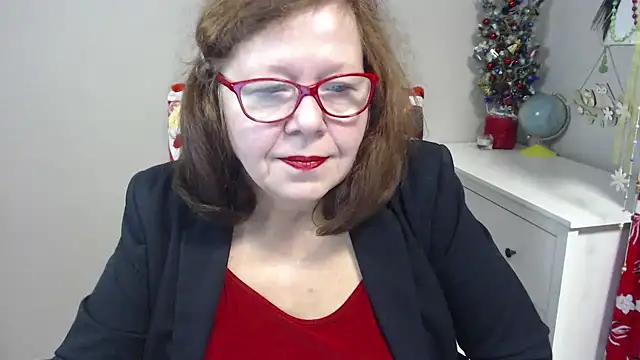 Adelewildx online show from 01.15.25