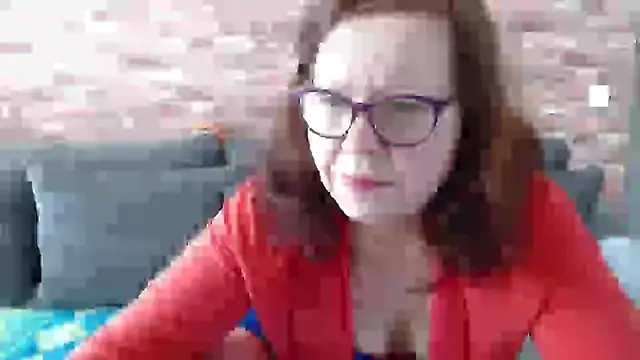Adelewildx online show from 03.15.25