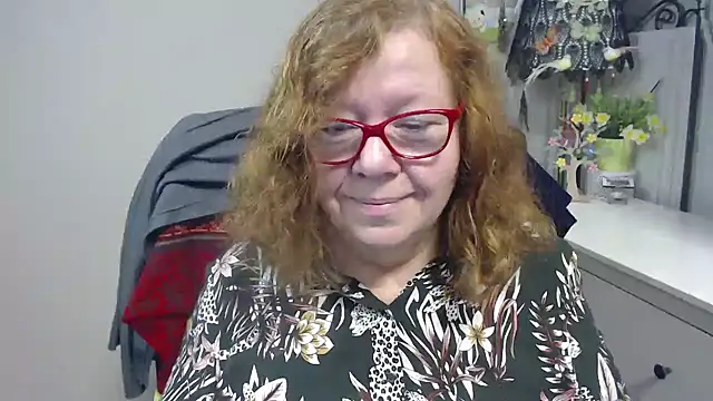 Adelewildx online show from 11.04.25