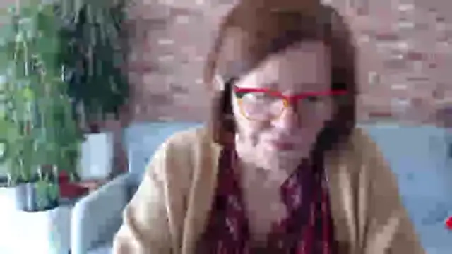 Adelewildx online show from 04.18.26