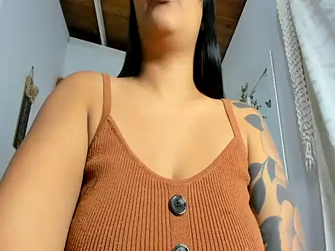 Snapshot of darsha_sahu chatting on 02.21.26 darsha sahu online show from 02.21.26