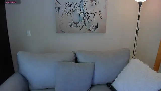 BrennaWalker online show from 04.27.26