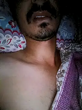 Snapshot of dreamtoungelick69 chatting on 09.24.25 dreamtoungelick69 online show from 09.24.25