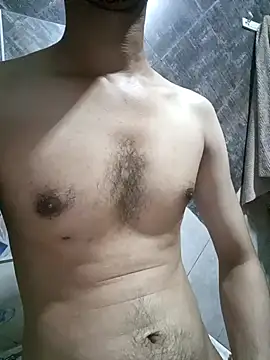 Snapshot of dreamtoungelick69 chatting on 10.09.25 dreamtoungelick69 online show from 10.09.25