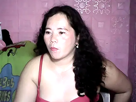 hotpusie 4u online show from 11.12.25