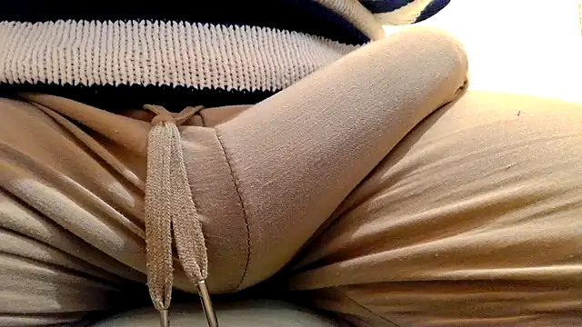 Snapshot of gae89tano chatting on 03.15.26 gae89tano online show from 03.15.26