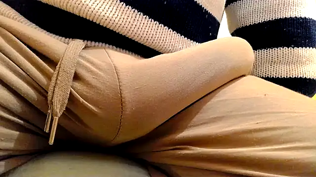 Snapshot of gae89tano chatting on 03.18.26 gae89tano online show from 03.18.26