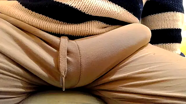 Snapshot of gae89tano chatting on 03.20.26 gae89tano online show from 03.20.26