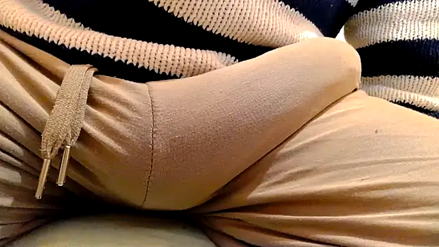 Snapshot of gae89tano chatting on 03.27.26 gae89tano online show from 03.27.26