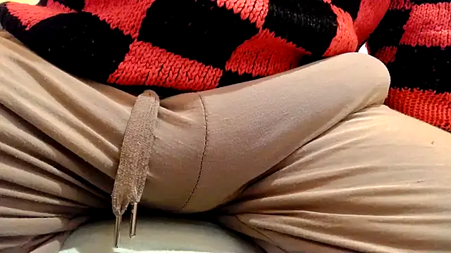 Snapshot of gae89tano chatting on 04.01.26 gae89tano online show from 04.01.26