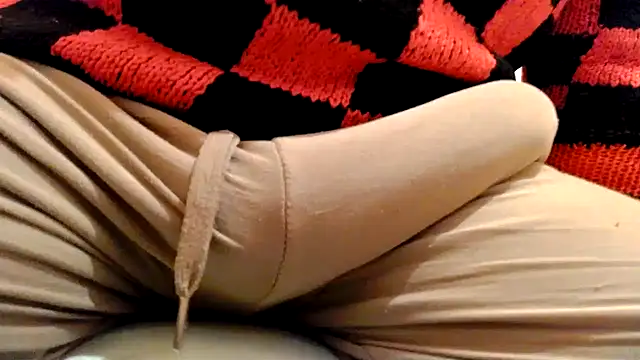 Snapshot of gae89tano chatting on 04.05.26 gae89tano online show from 04.05.26