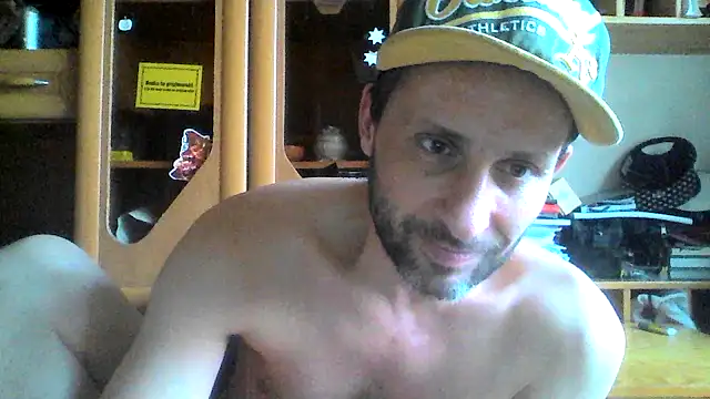 Snapshot of FireFox_Feel chatting on 02.26.25 FireFox Feel online show from 02.26.25