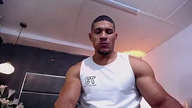 Snapshot of teddyfit19cm chatting on 02.11.26 teddyfit19cm online show from 02.11.26