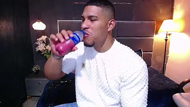 Snapshot of teddyfit19cm chatting on 02.24.26 teddyfit19cm online show from 02.24.26