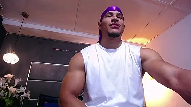 Snapshot of teddyfit19cm chatting on 02.27.26 teddyfit19cm online show from 02.27.26