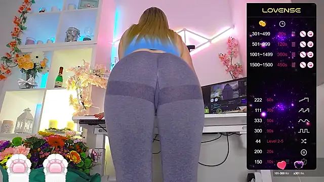 Elena-Marilyn online show from 03.12.25