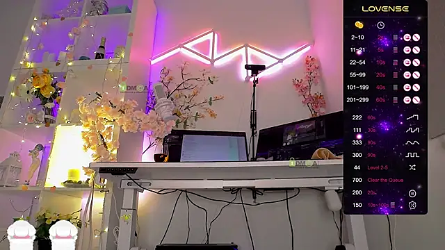 Elena-Marilyn online show from 04.10.26