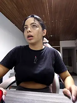 ashley morgan 18 online show from 03.19.25