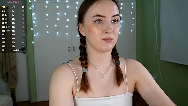 Snapshot of Black_Eva_ chatting on 01.15.25 Black Eva online show from 01.15.25