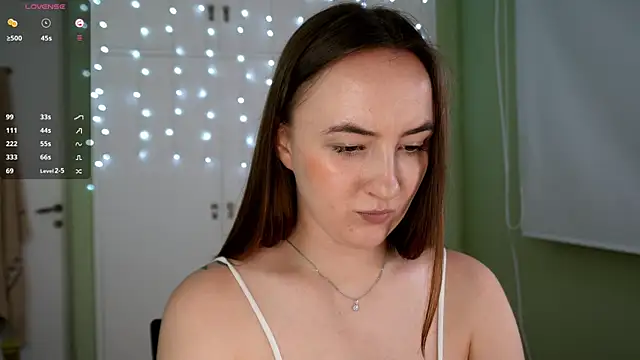 Snapshot of Black_Eva_ chatting on 01.28.25 Black Eva online show from 01.28.25