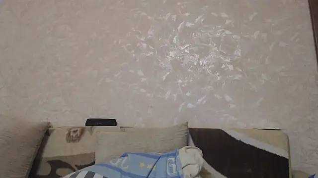 Snapshot of Amy_August chatting on 09.25.25 Amy August online show from 09.25.25