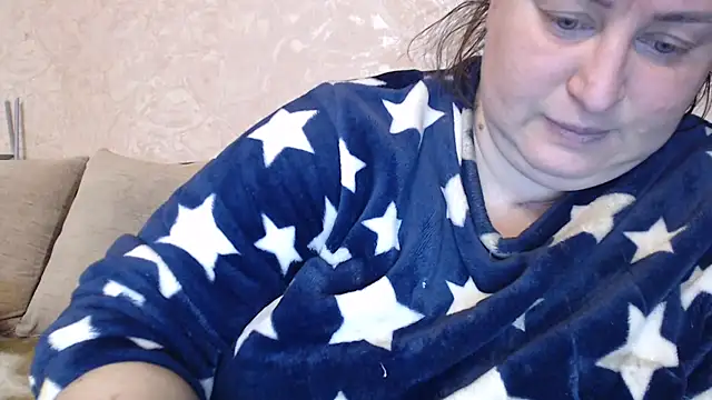 Amy August online show from 02.08.26