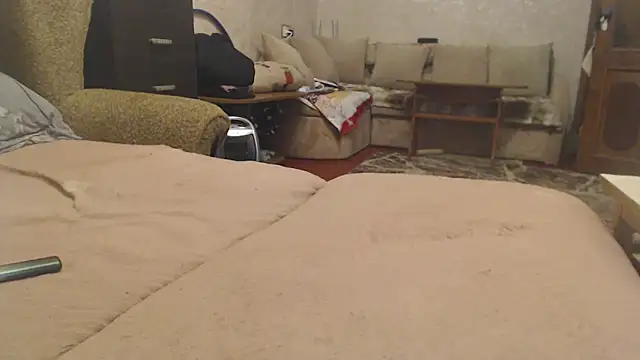 Amy August online show from 03.07.26