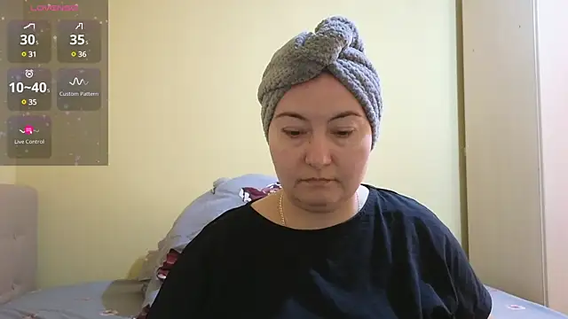 Snapshot of BBW_MILF_4U chatting on 02.11.25 BBW MILF 4U online show from 02.11.25