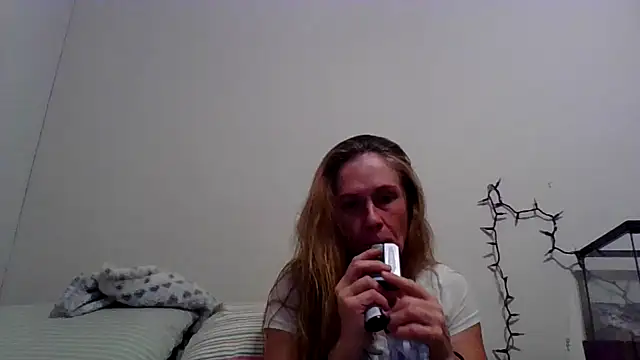Snapshot of tmmcmannus chatting on 08.02.26 tmmcmannus online show from 08.02.26