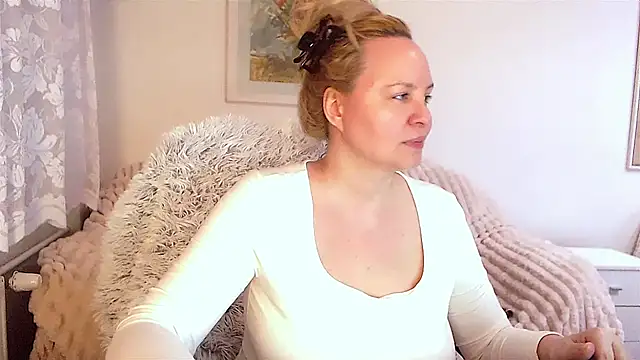 Sarah4you online show from 01.11.25