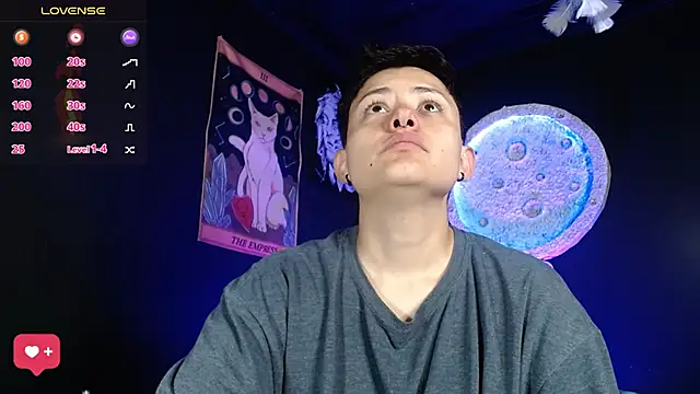 girl intense444 online show from 01.06.26