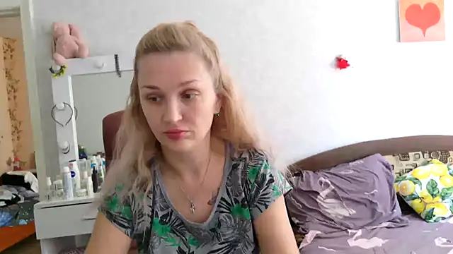 ModelEva online show from 09.23.25