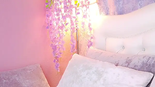 Asian legs online show from 05.12.26
