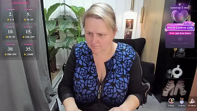 ScarlettSoft online show from 06.19.26