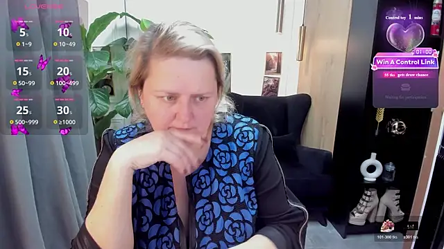 ScarlettSoft online show from 07.11.26