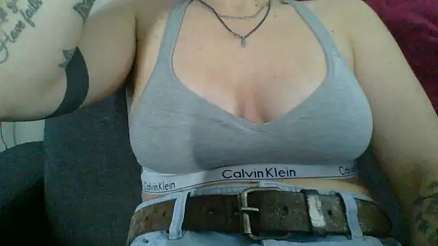 geilmeisje98 online show from 10.18.25