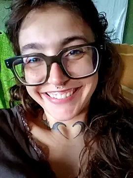 Snapshot of Blulilla69 chatting on 09.25.25 Blulilla69 online show from 09.25.25